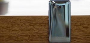 Év végéig még három mobilt szeretne bemutatni a HTC