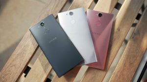 Három új mobilt mutatott be a Sony