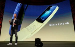 Ilyenek voltak a Nokia 1, Nokia 8 és a Nokia 8110 prototípusai