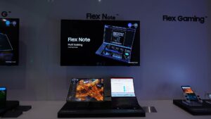 Elképesztő látvány a Samsung Galaxy Flex Note a képeken